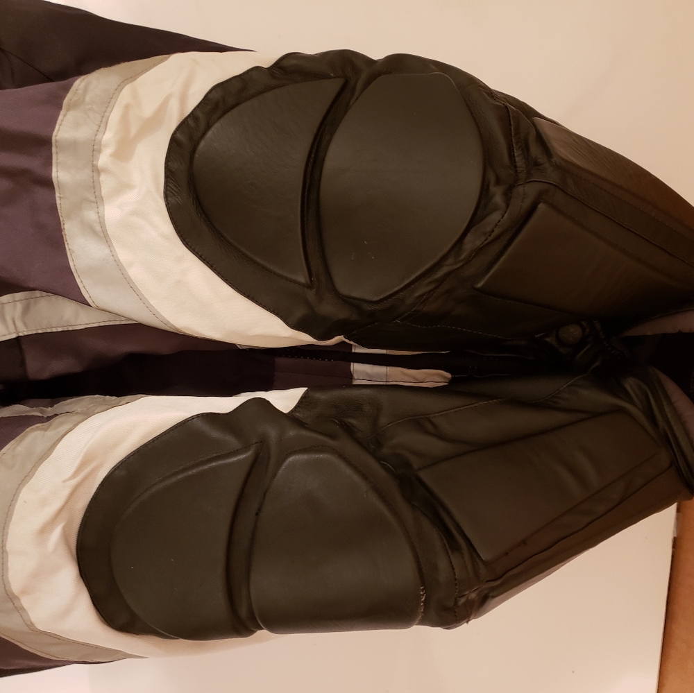 Motorcycle jacket - Picture 4 of 6